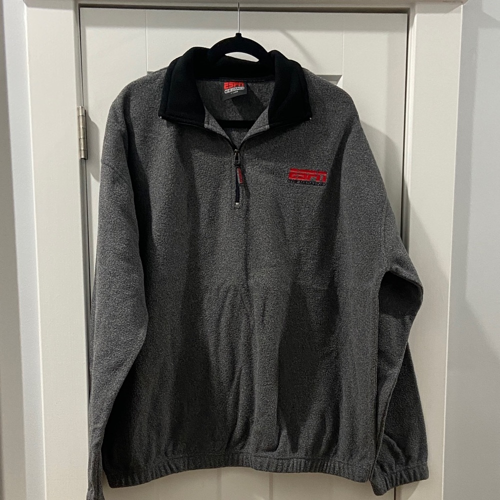 ESPN Magazine Quarter Zip Gray XL Fleece Sweater New